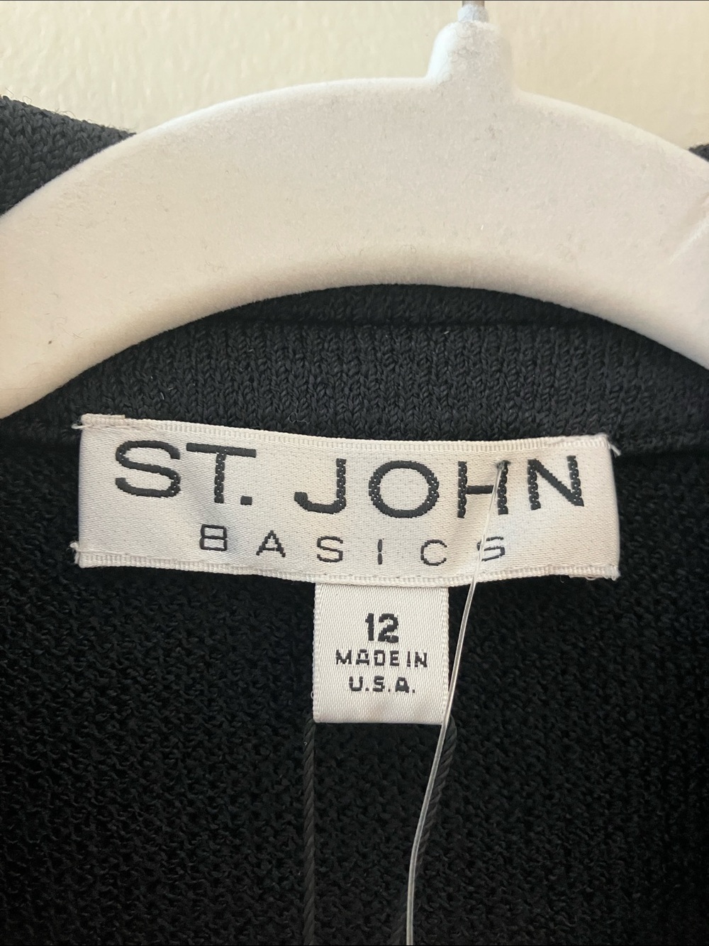 St. John Basics Black Knit 3 Piece Suit Set (Jacket, Pants, Skirt) Sz 12 - NWT - Picture 4 of 16